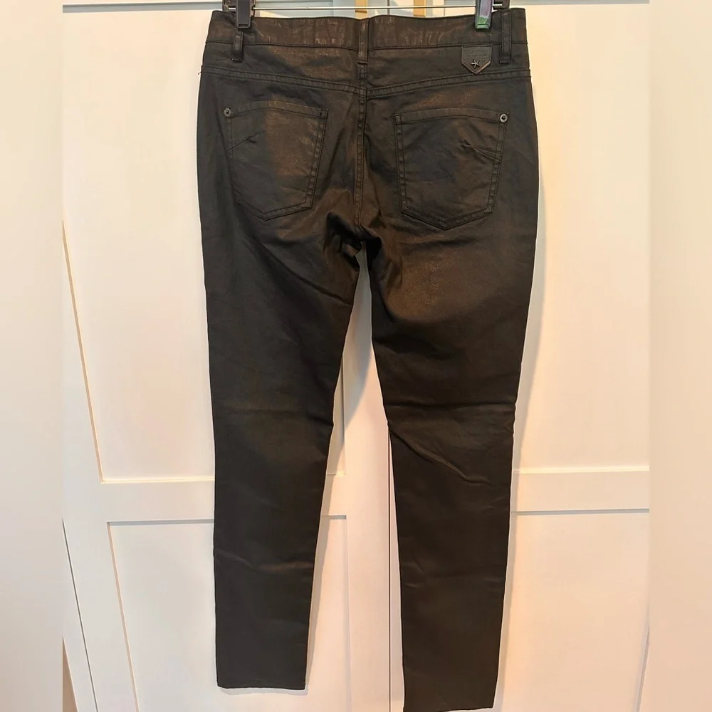 Ikks chic black